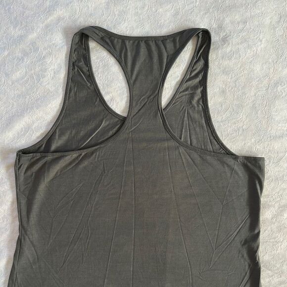 Tank Top Gray Graphic Women's Racerback Plus Size 3XL Floatin - Picture 5 of 7
